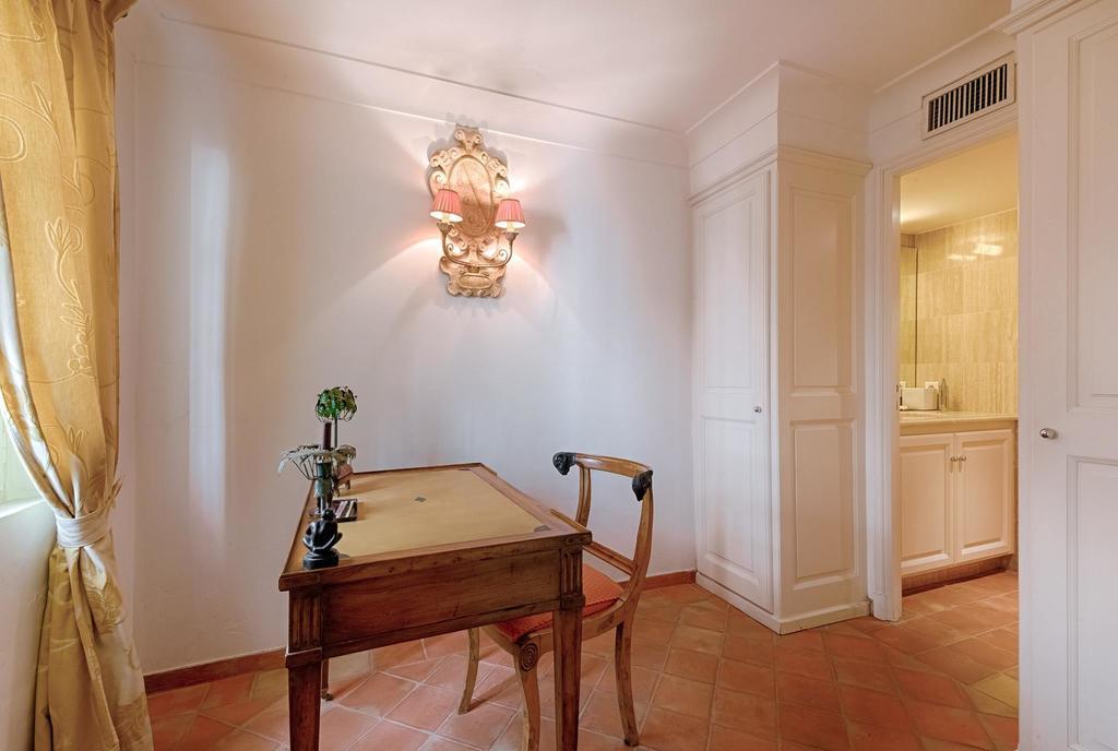 Maison Des Bouchonniers Saint-Tropez Esterno foto
