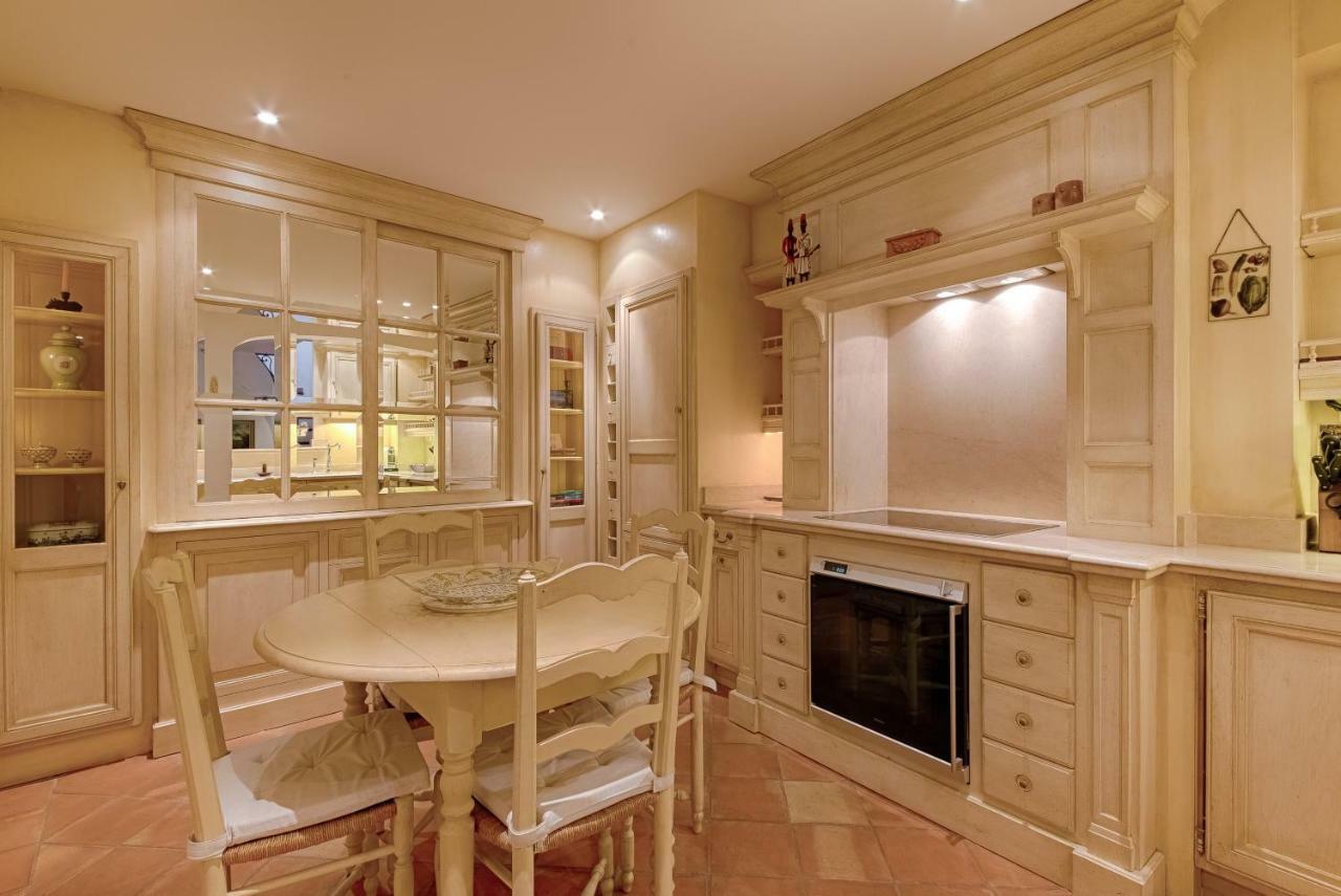 Maison Des Bouchonniers Saint-Tropez Esterno foto